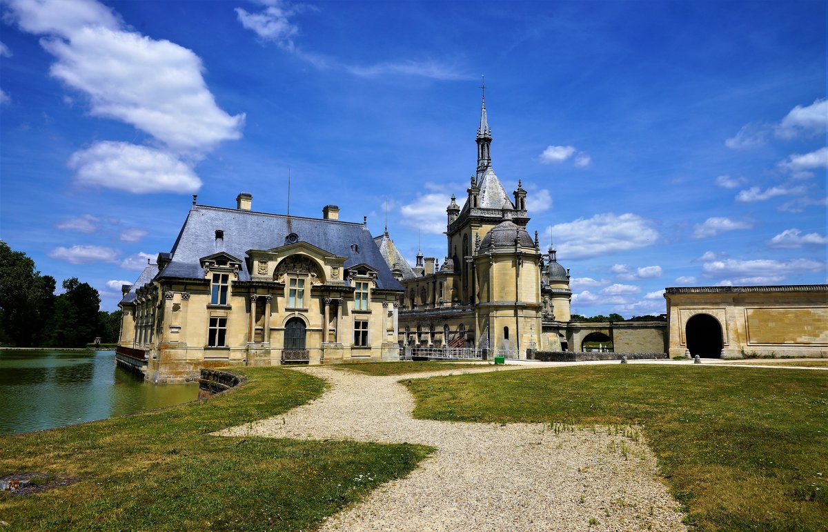 Château de Chantilly.  Замок Шантийи. - Юрий Журавлев
