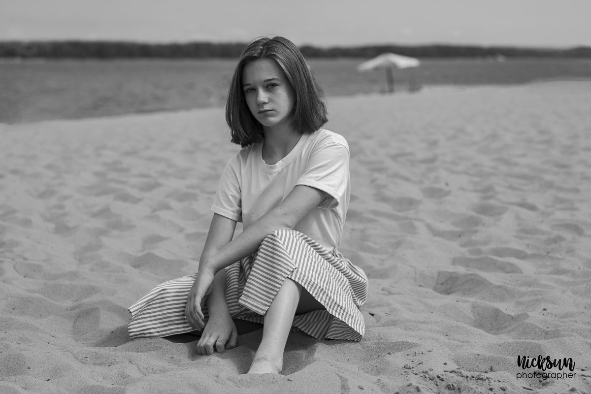 Девочка на песке - Nick Sun