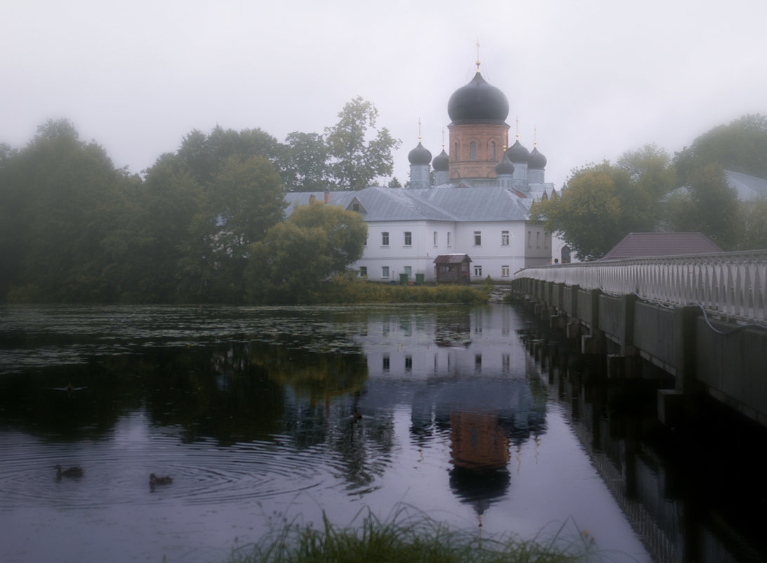 Островной монастырь... - Евгений 