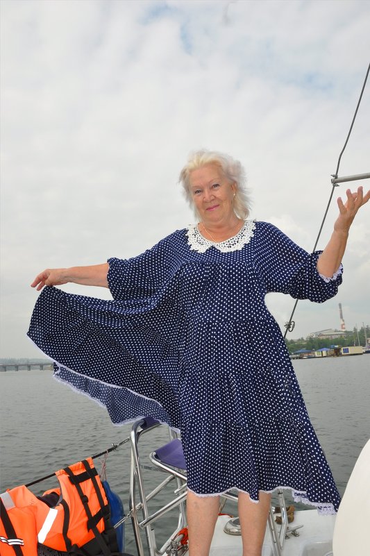 Ветер раздувал не только паруса, но и моё платье - Людмила Ковалева