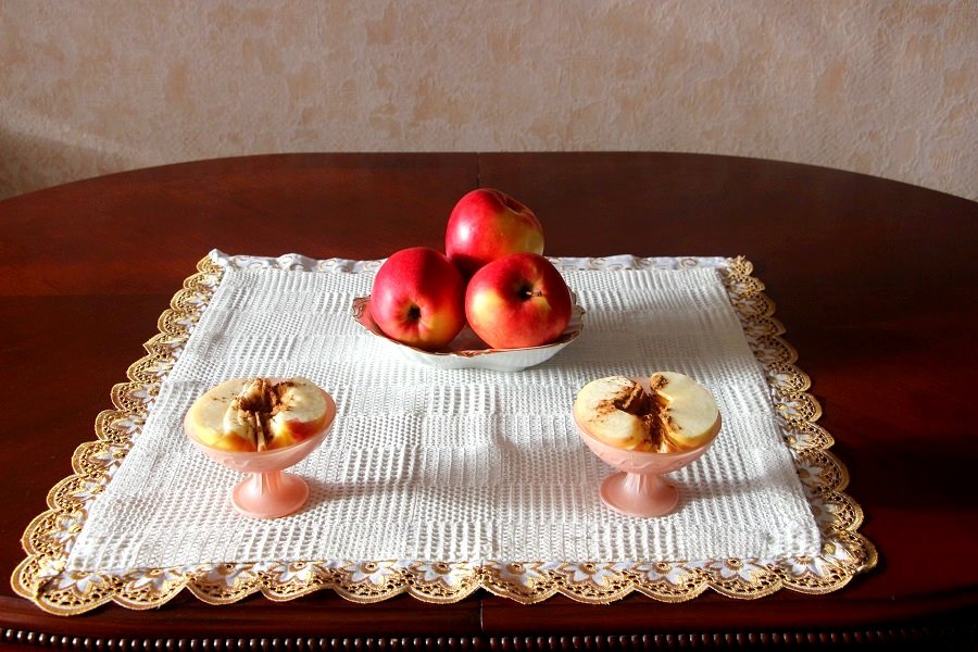Яблоки с корицей на завтрак - Надежд@ Шавенкова