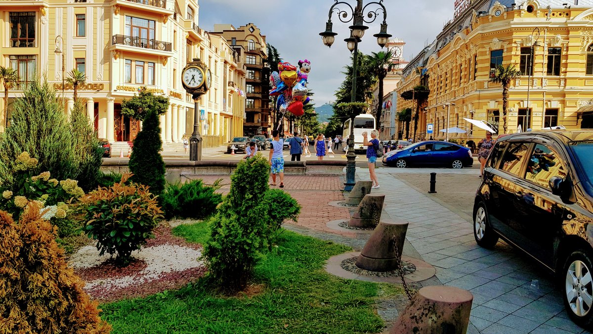 Городскими улочками - Вячеслав Случившийся