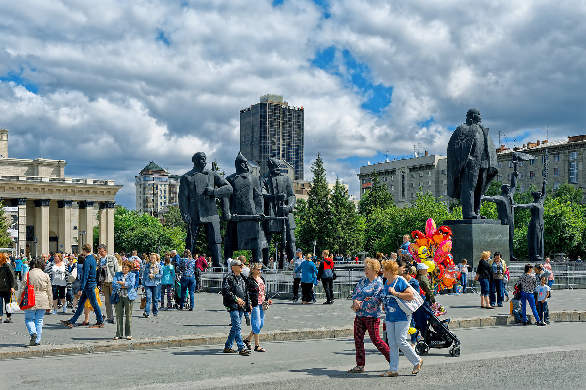 Улицы Новосибирска - Центр города - Дмитрий Конев
