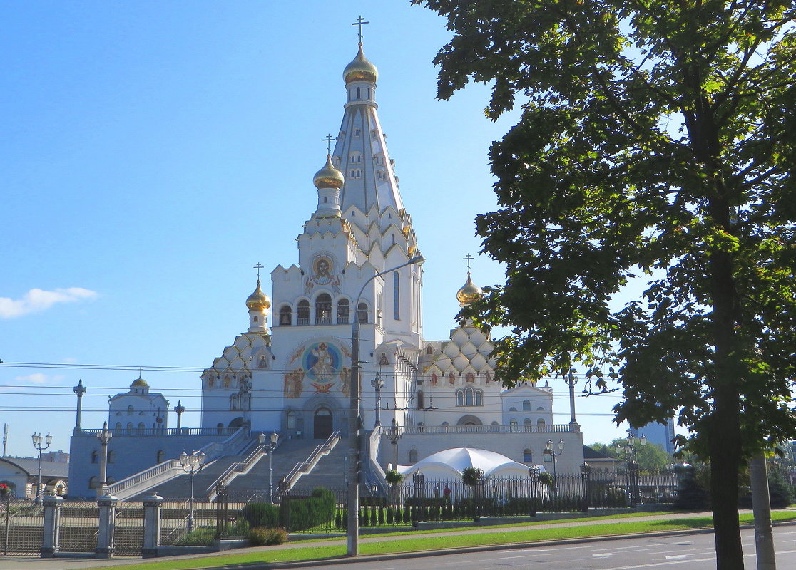 Храм-памятник в честь всех святых - Ирина Олехнович