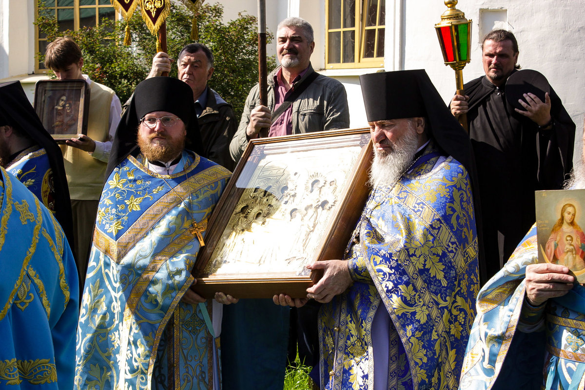 в деньУспения пресвятой богородицы - Сергей Кочнев