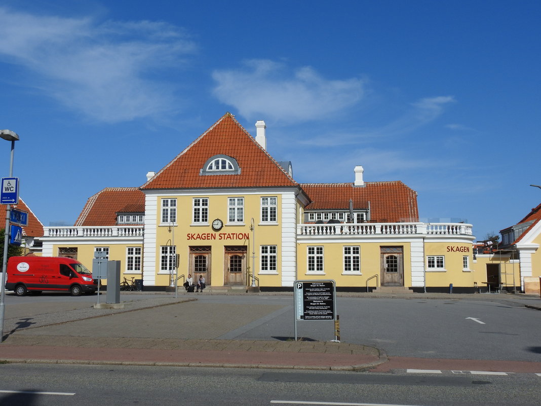 Вокзал в Скагене - Natalia Harries