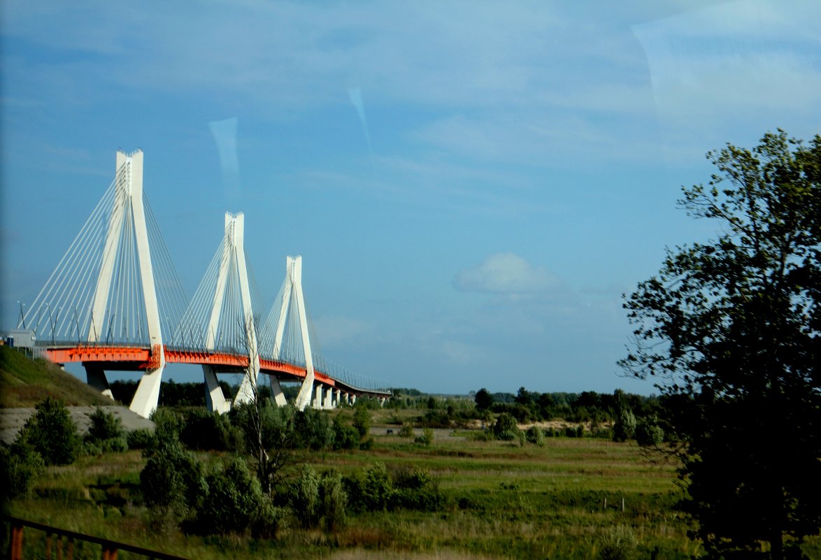 Изящный мост - Валерий 