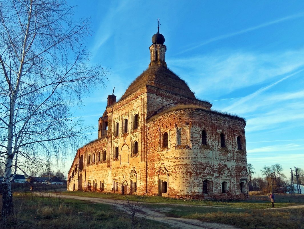 Успенская церковь в селе Боровенск Мосальского района - Евгений Кочуров