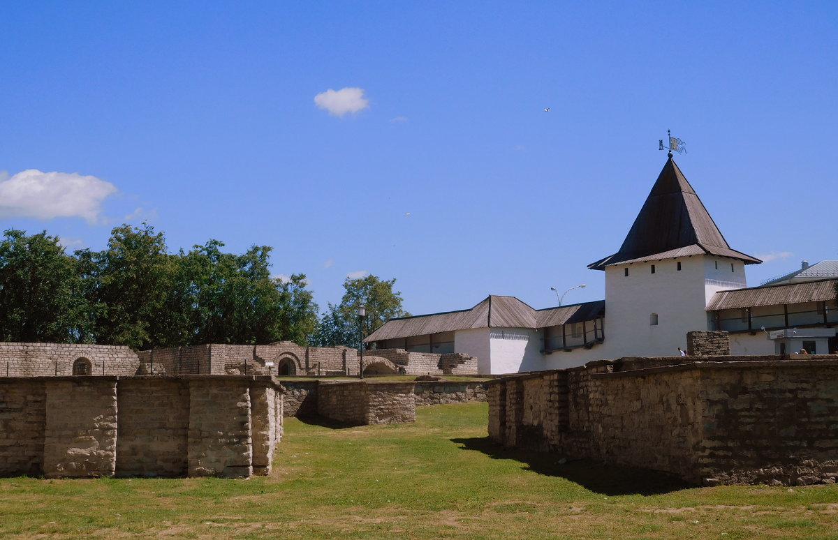 В Псковском Кремле - ирина 