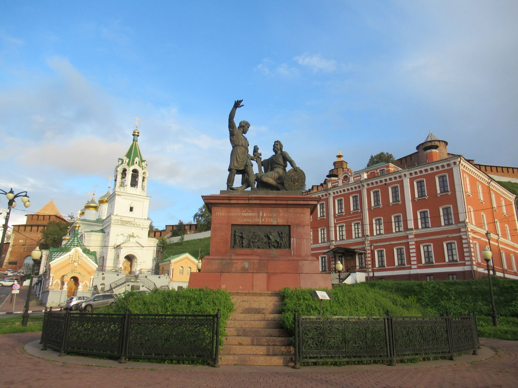Памятник Минину и Пожарскому в Нижнем Новгороде - Татьяна Гусева
