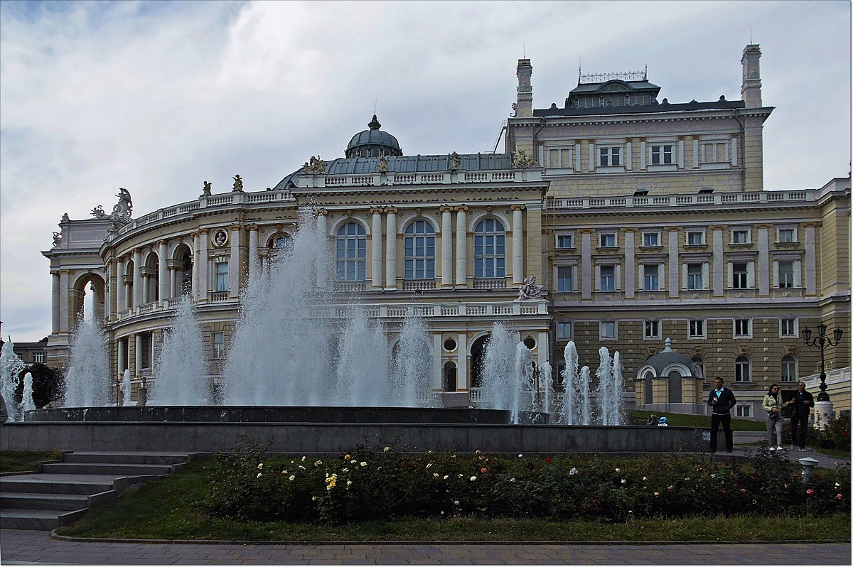 Городские зарисовки - Людмила 