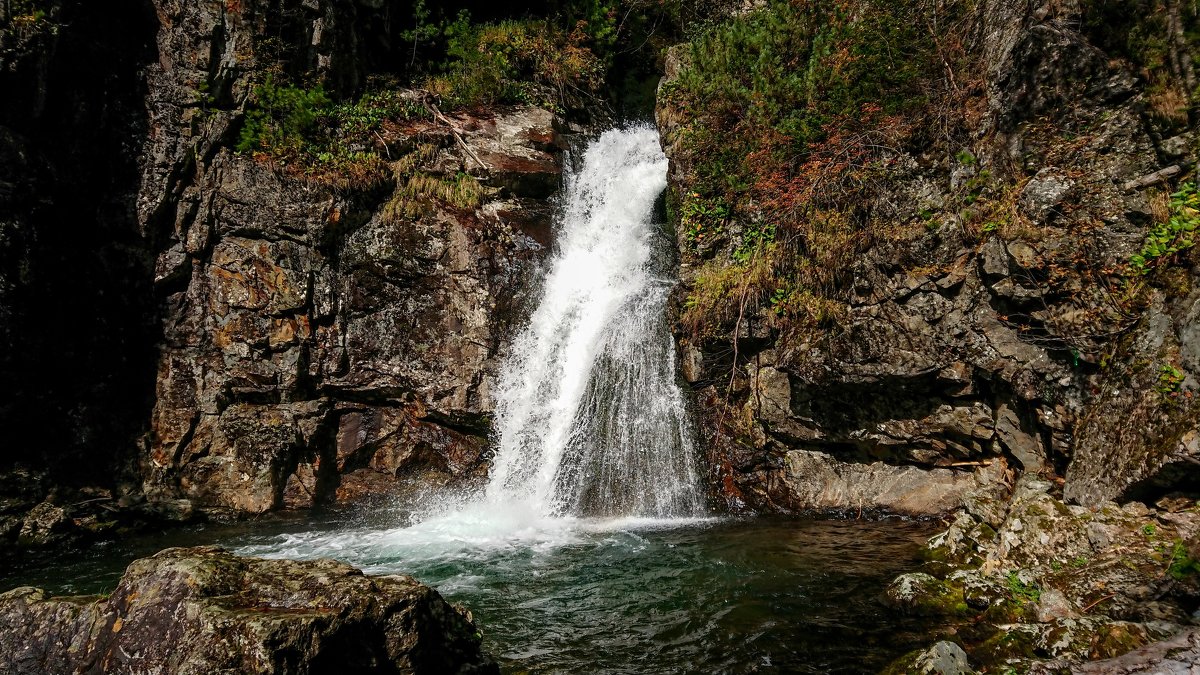 Водопад Грохотун - Iuliia Beliaeva