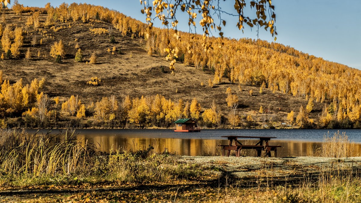 Осень на горном озере - Dmitry Ozersky