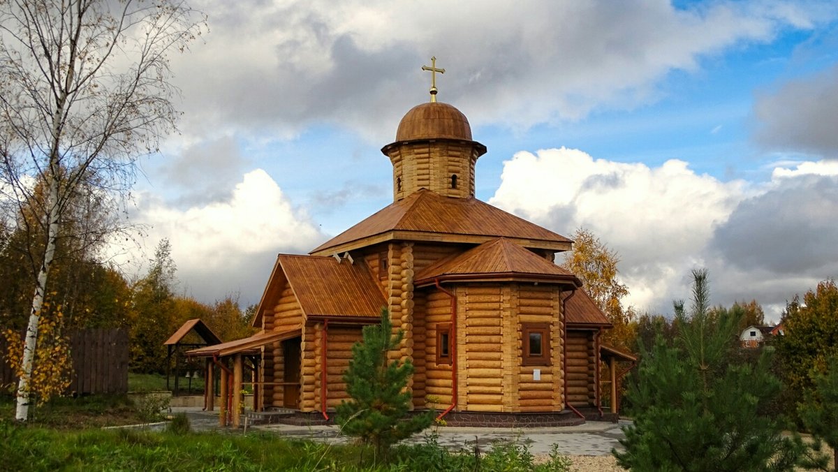 Православный храм в Смоленской деревне - Милешкин Владимир Алексеевич 