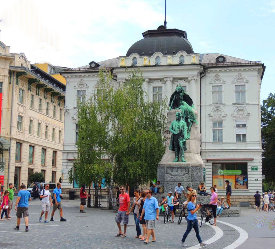 29 Памятник словенскому поэту Францу Прешерну - Гала 