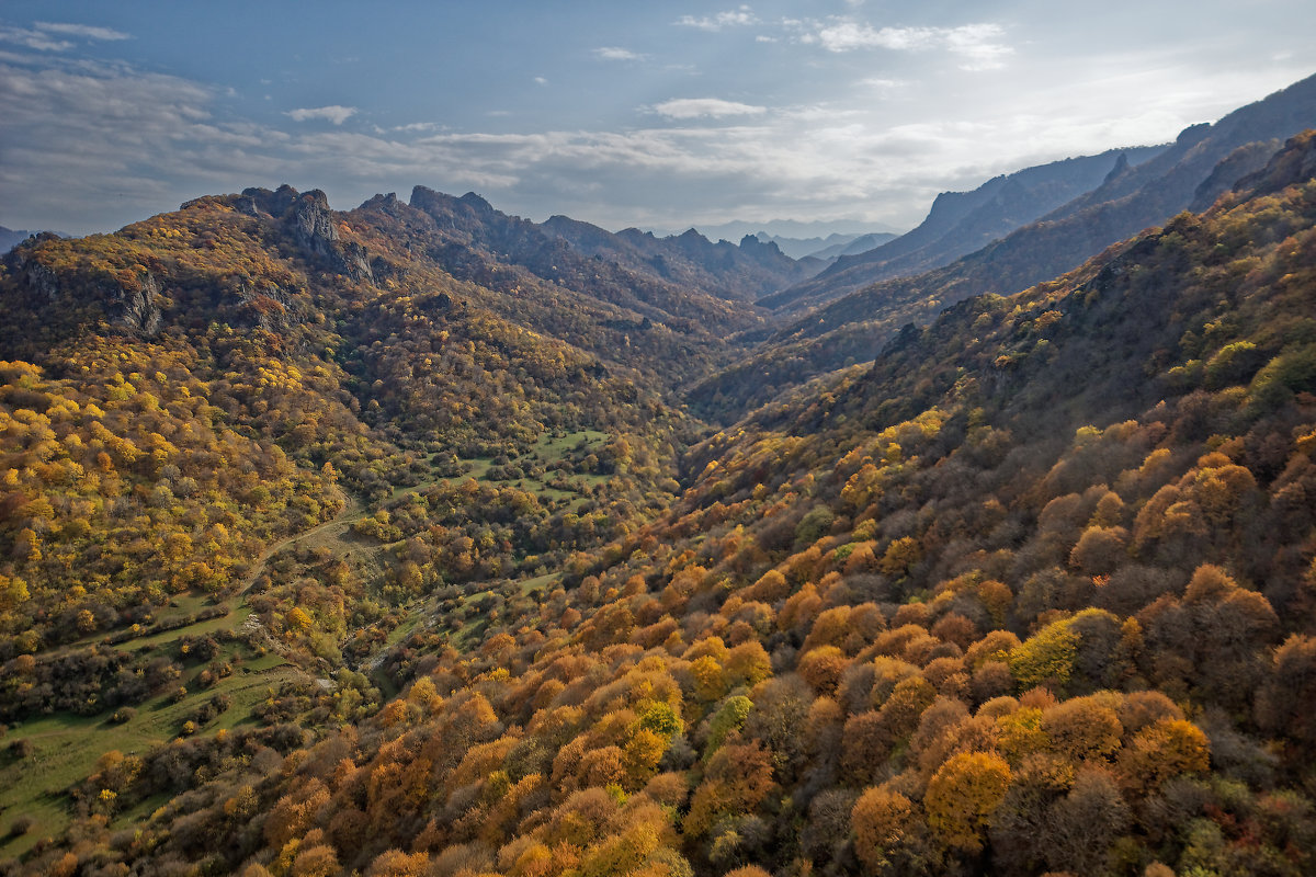 Осень в горах - Дмитрий Емельянов