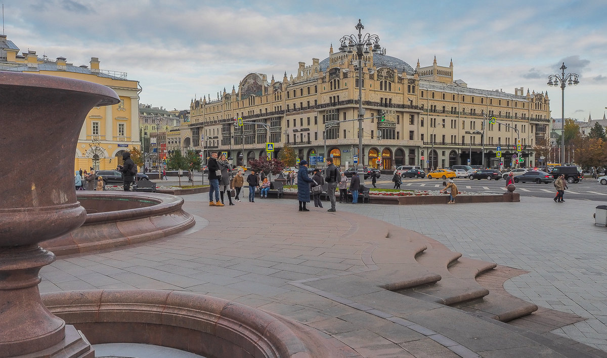 Уголок Москвы - юрий поляков