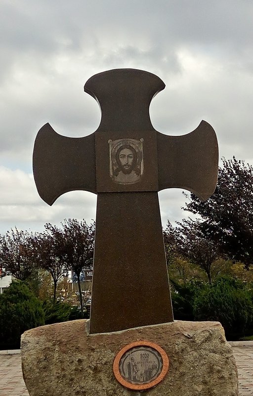 Памятный крест - Владимир Бровко
