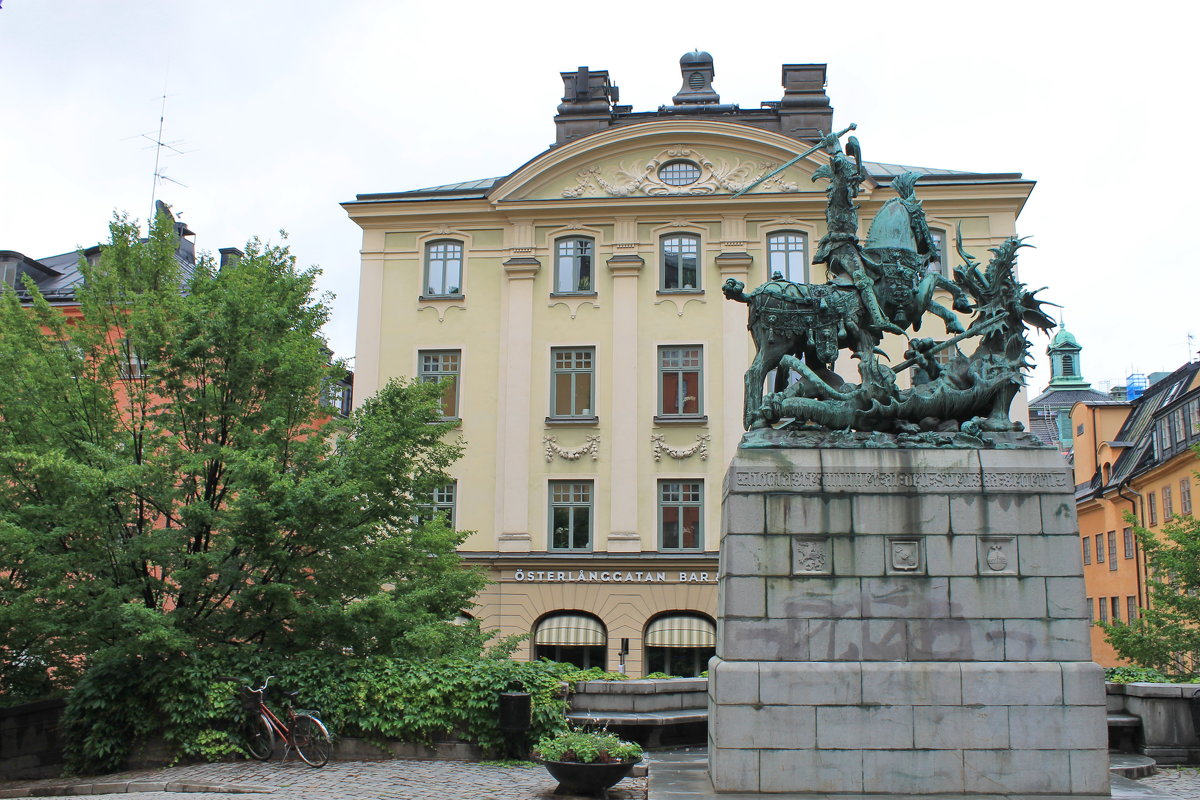 Стокгольм. Памятник "Святой Георгий и Дракон" - tina kulikowa