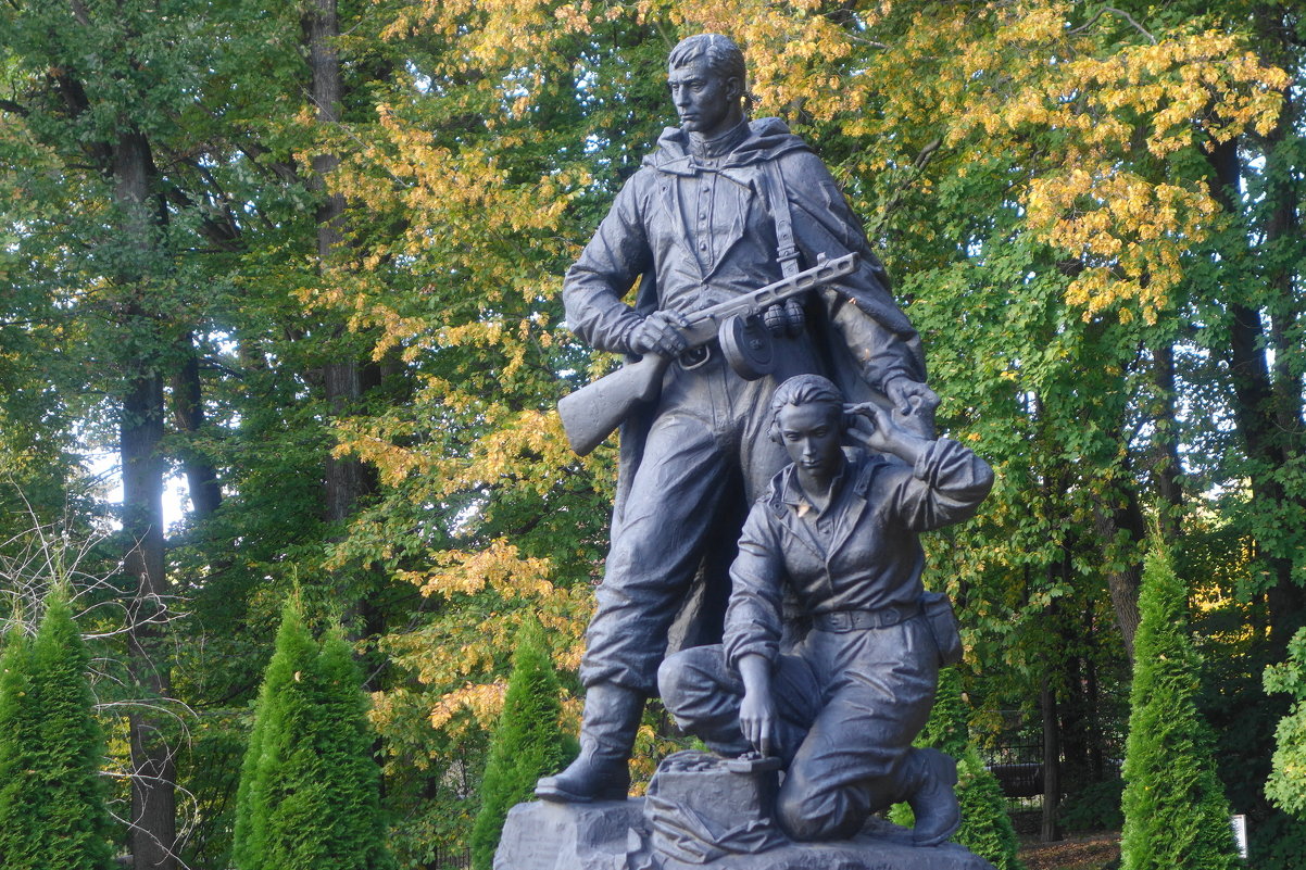 Памятник Воинам-разведчикам в Парке Победы - Маргарита Батырева