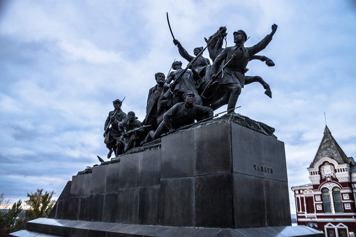 Памятник Чапаеву - Павел C