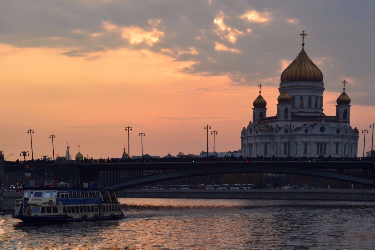 Закат в Москве - александр 