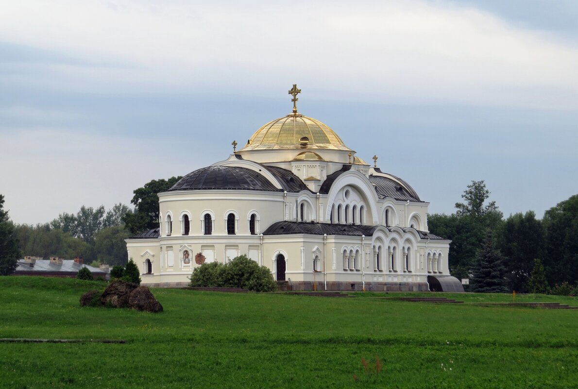Свято-Николаевский гарнизонный собор - Вера Щукина