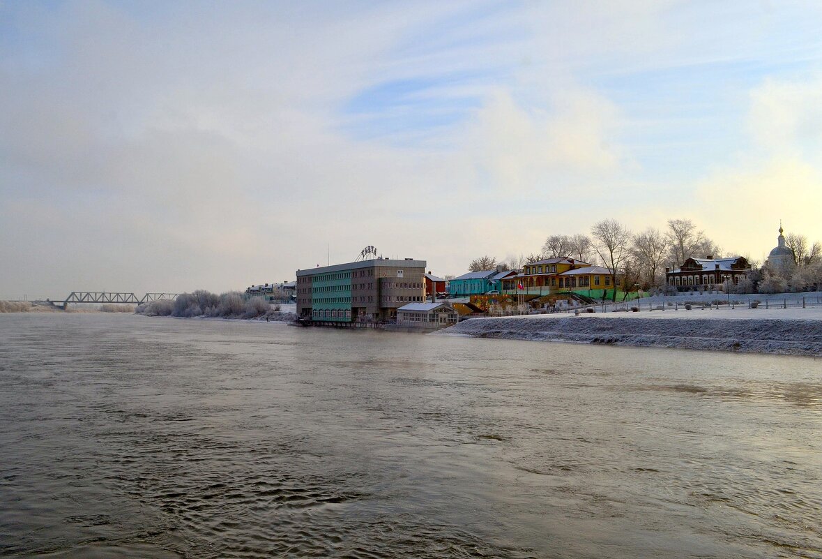 Городская зарисовка - Геннадий Пугачёв