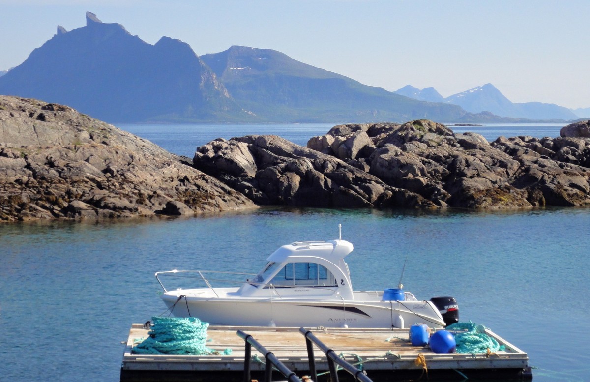 остров Naustholmen,Norge - Lena Mitina