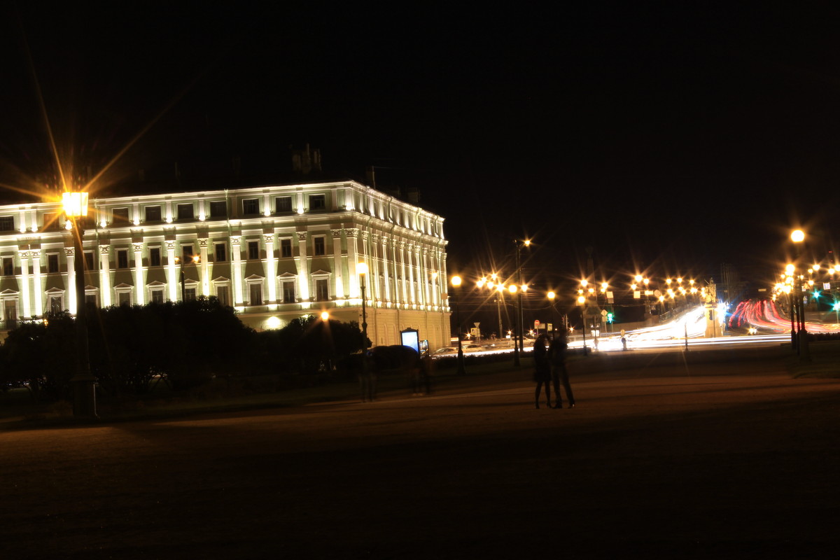 движение ночного города - георгий назаренков