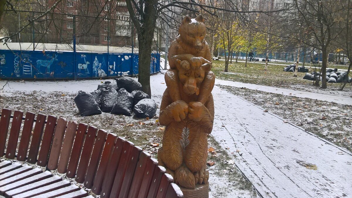 В Санкт-Петербурге - Митя Дмитрий Митя