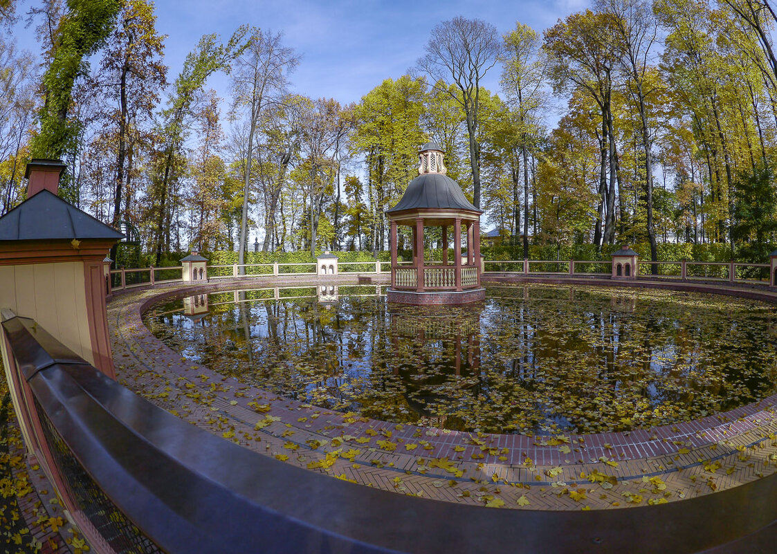 9.Золотая осень в Летнем саду - Юрий Велицкий