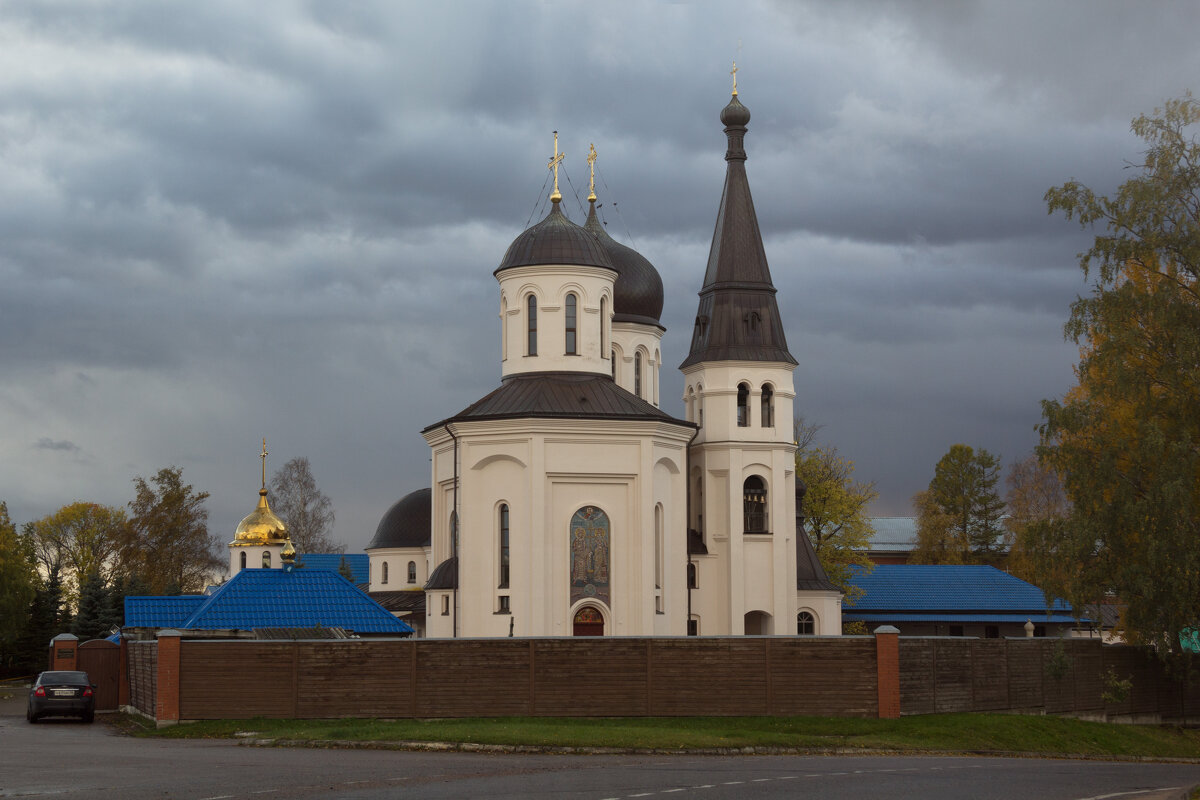 Монастырь в посёлке Ленинское - Aнна Зарубина