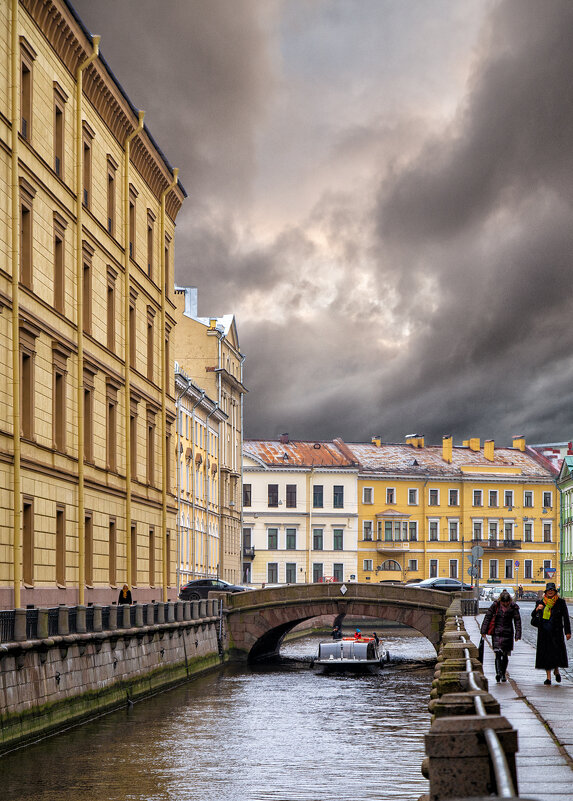 Осень в Петербурге - Максим Хрусталев