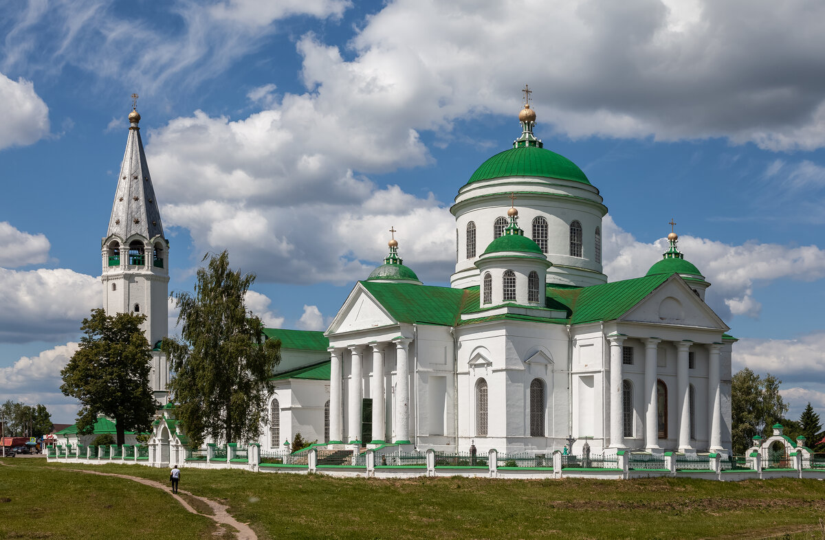 храмы и церкви смоленской области