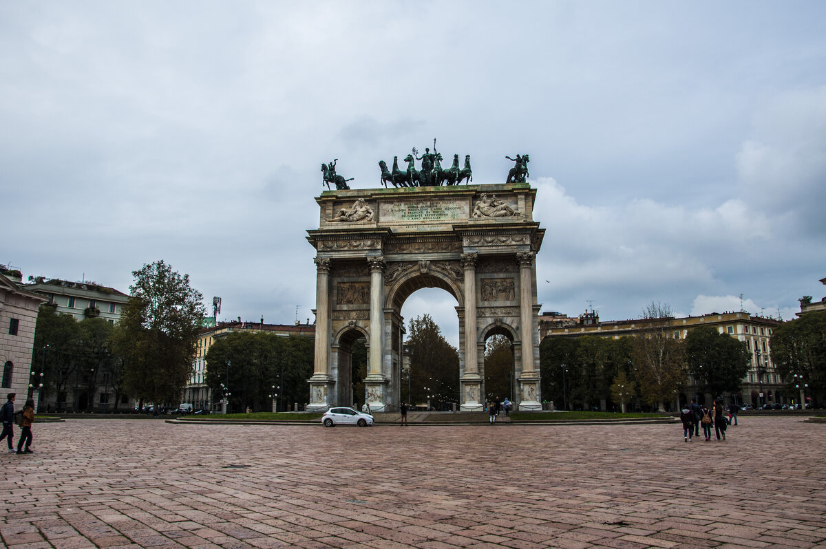 Милан. Piazza Sempione. Arco dellla Pace. - Олег Oleg