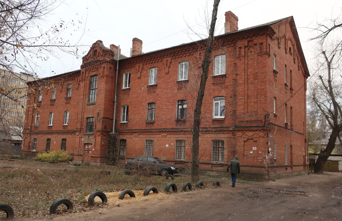 Жилой дом на улице Краснознамённой. Воронеж - Gen Vel