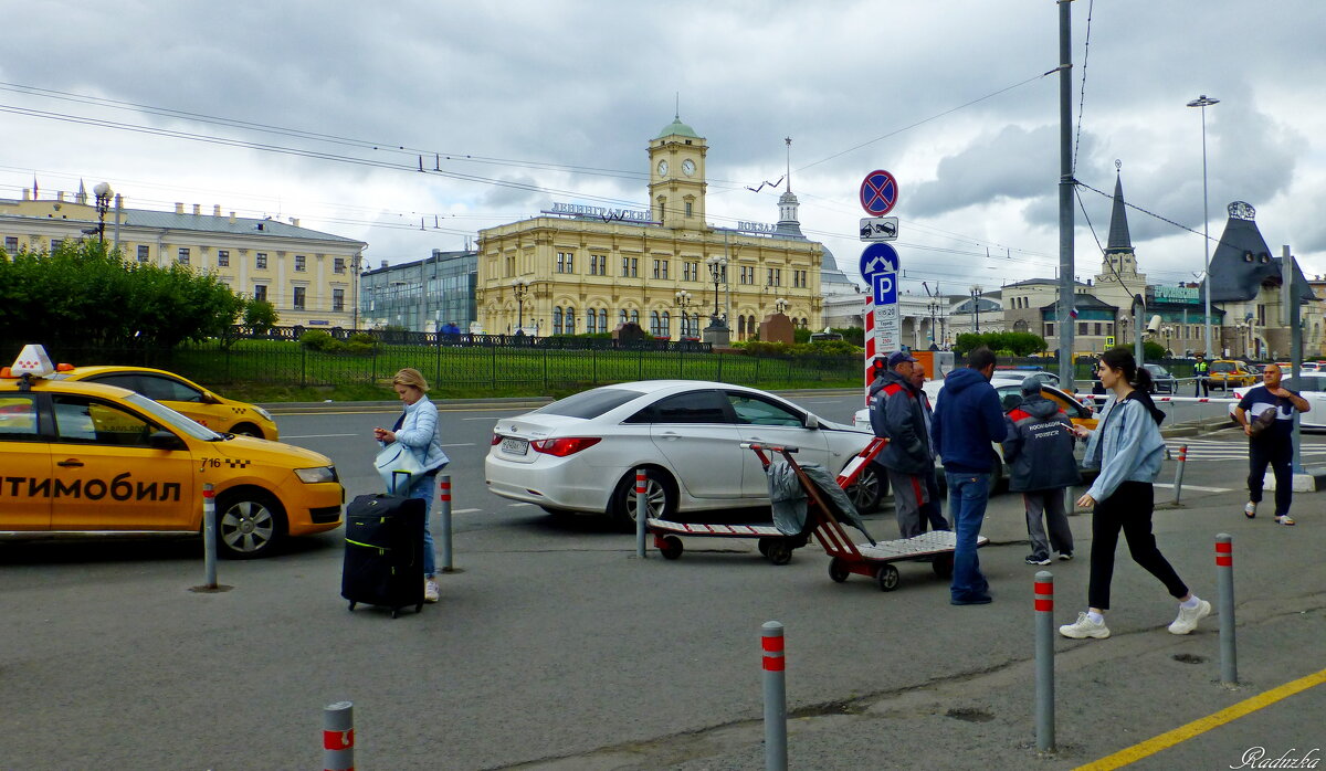 В ожидании такси - Raduzka (Надежда Веркина)