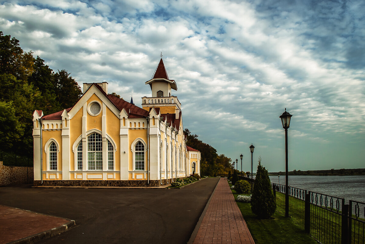 Старая башня - Татьяна Белоусова