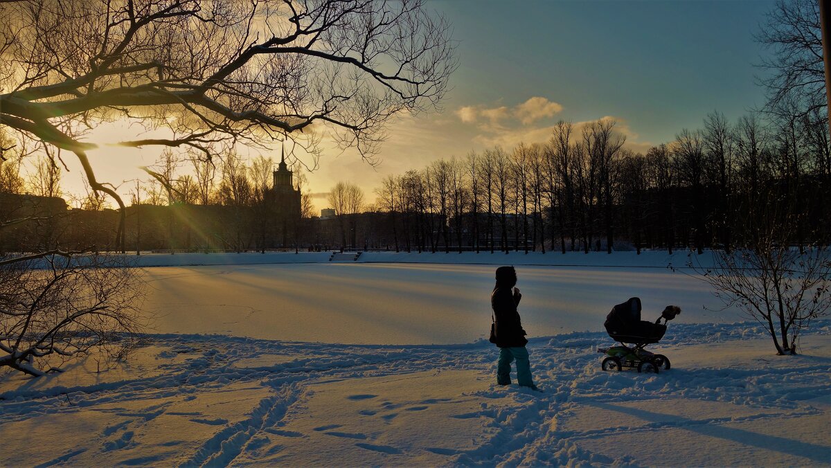 Дивный свет зимнего заката... - Sergey Gordoff