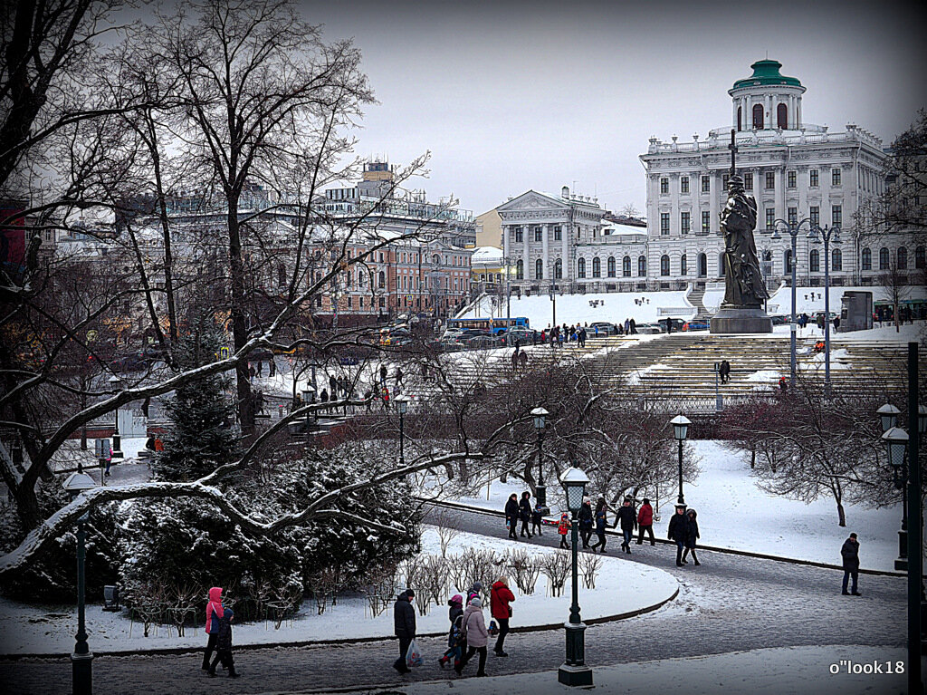 новые скульптуры города - Олег Лукьянов