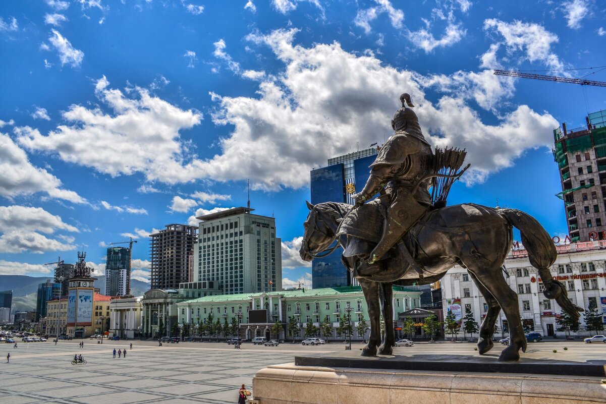 Гвардия Чингисхана в современной столице Монголии - Георгий А