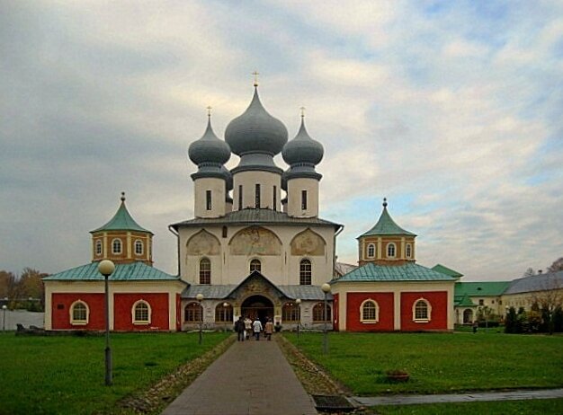 Мужской монастырь - Сергей Карачин
