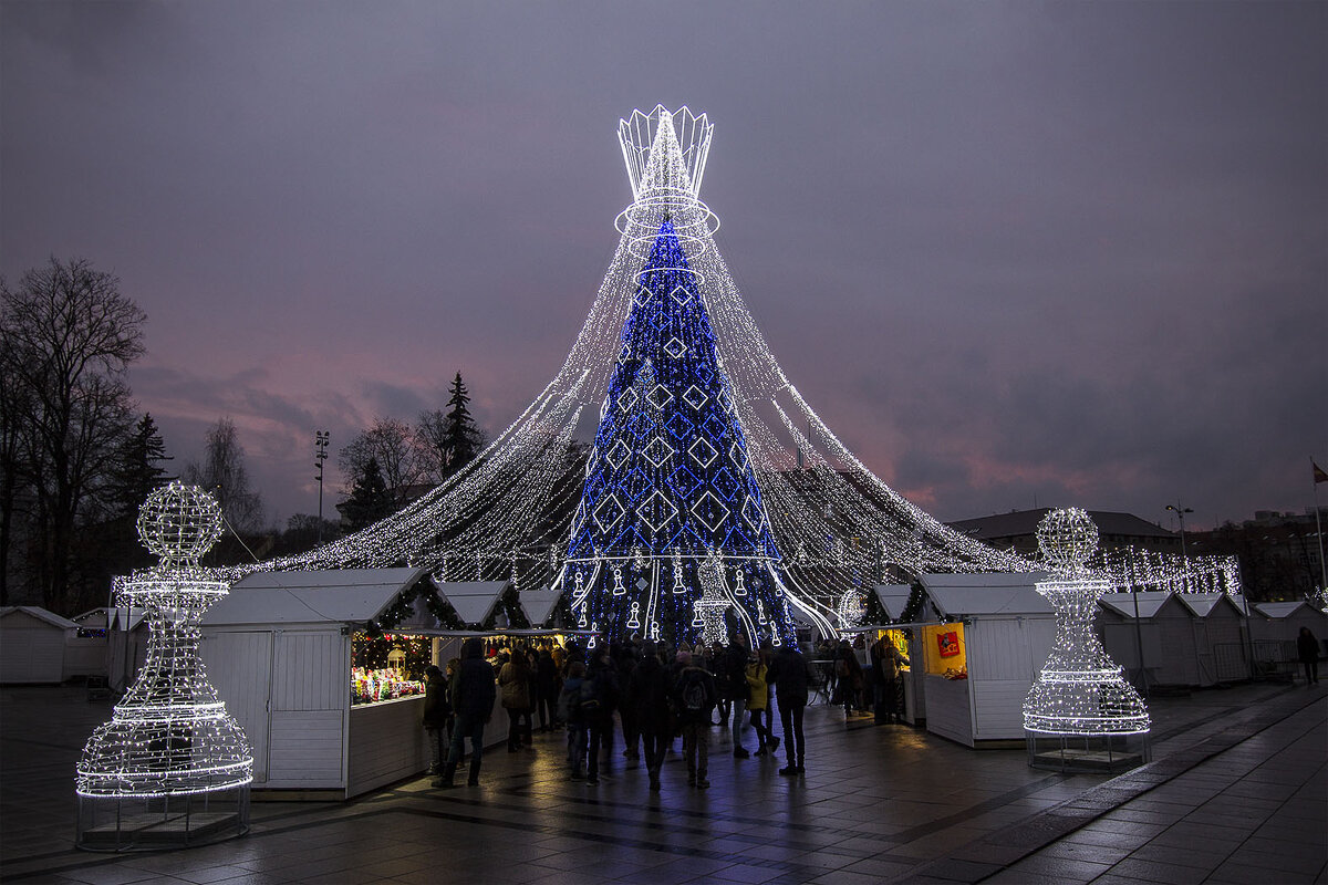 Рождественская ёлка на кафедральной площади - Виктор (victor-afinsky)