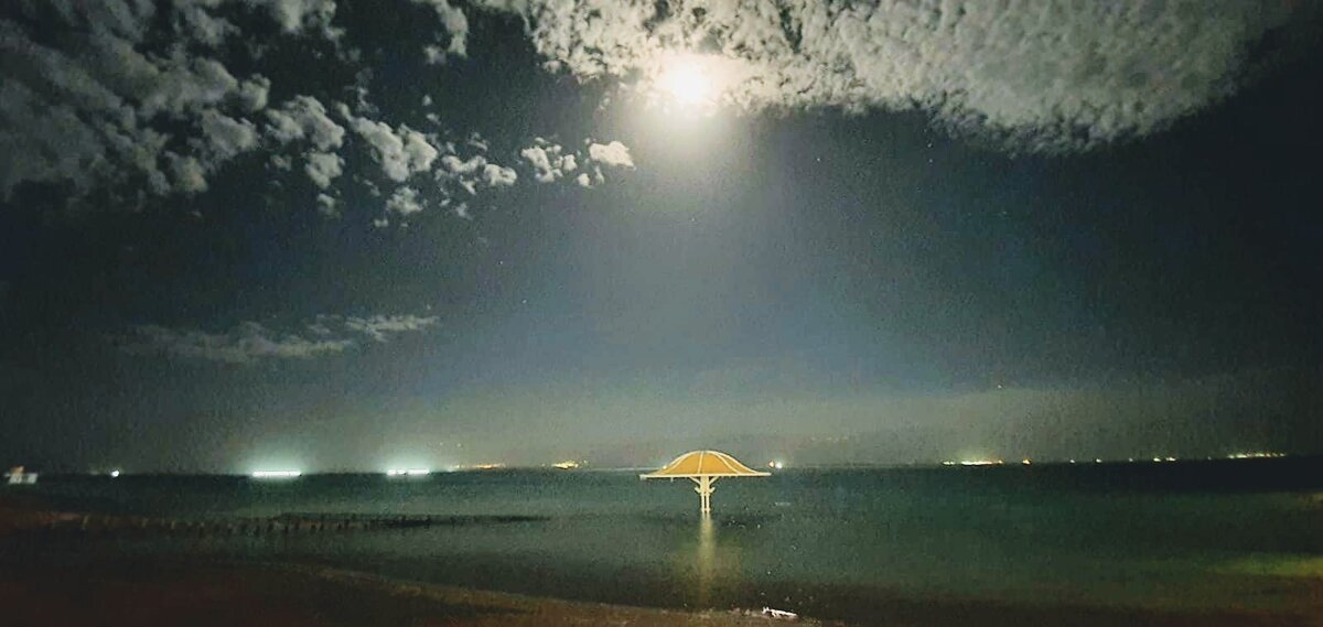 Ночной привет с берегов Мертвого моря - Гала 
