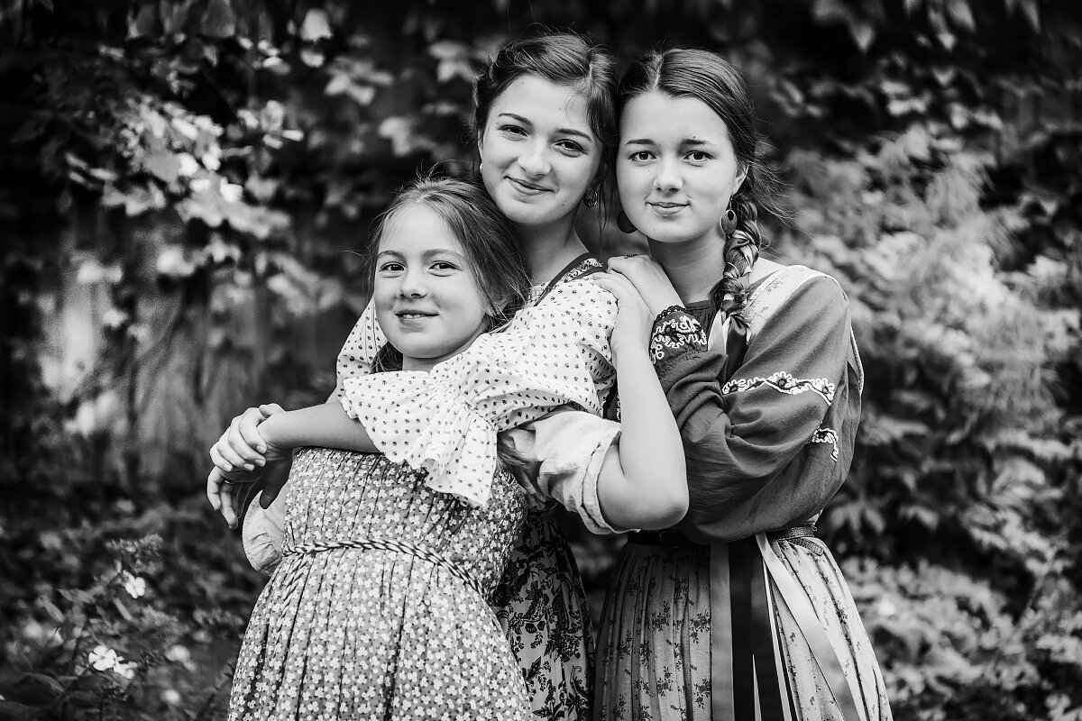 Три сестры - Елена Ященко