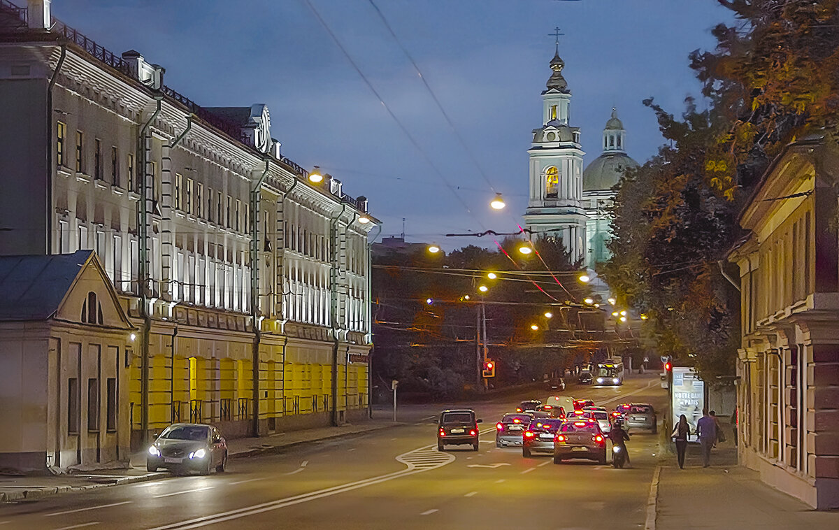 Москва. Улица Спартаковская. - В и т а л и й .... Л а б з о'в