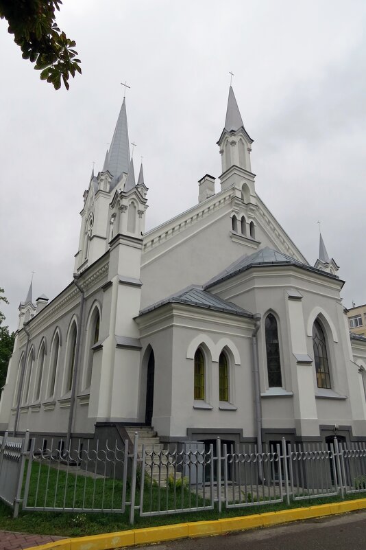 Лютеранская Церковь Святого Иоанна Гродно внутри