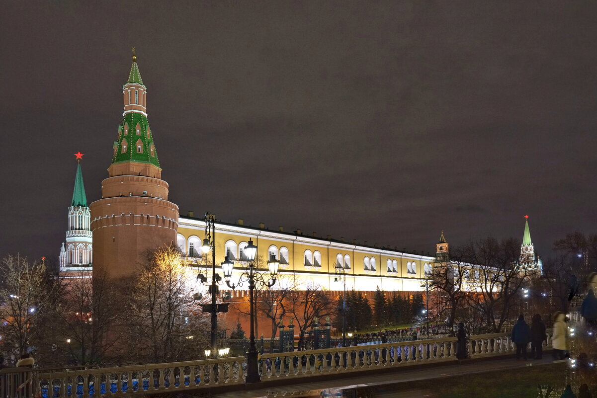 Угловая Арсенальная башня, Кремль - Иван Литвинов