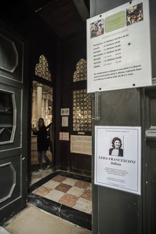 Venezia. Ingresso alla Chiesa di San Stefano. - Игорь Олегович Кравченко